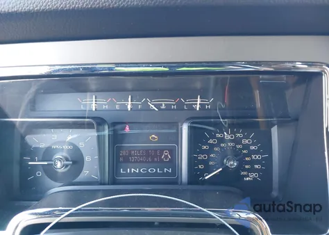 2011 Lincoln Navigator L from USA, damaged, VIN 5LMJJ3J59BEJ08595